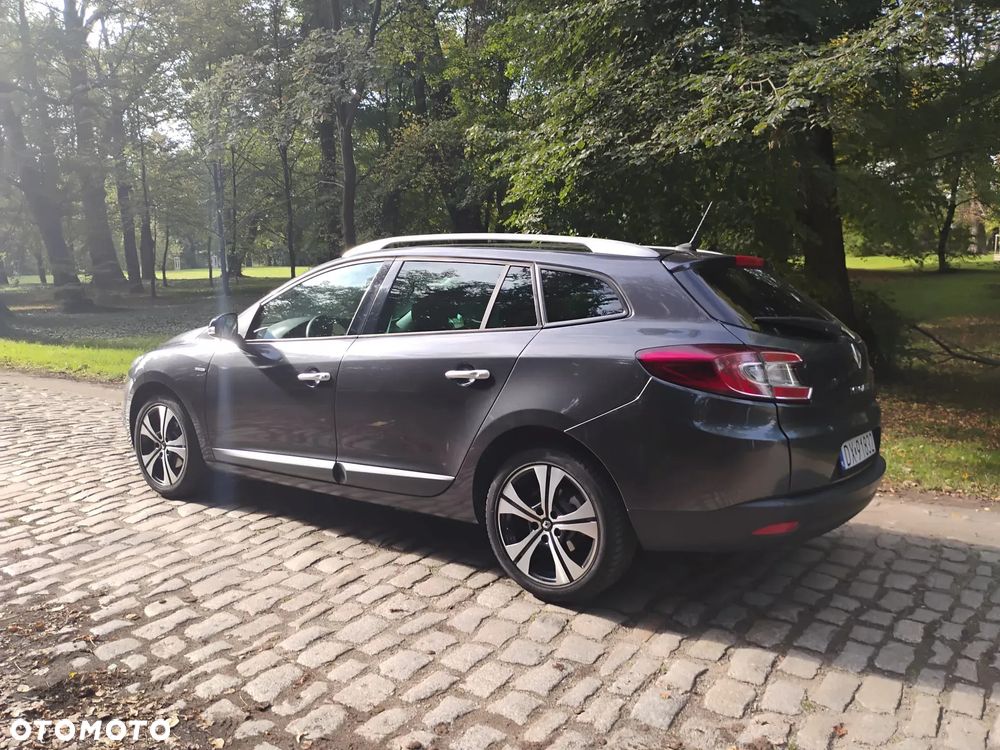 Renault Megane 2011 photo 3