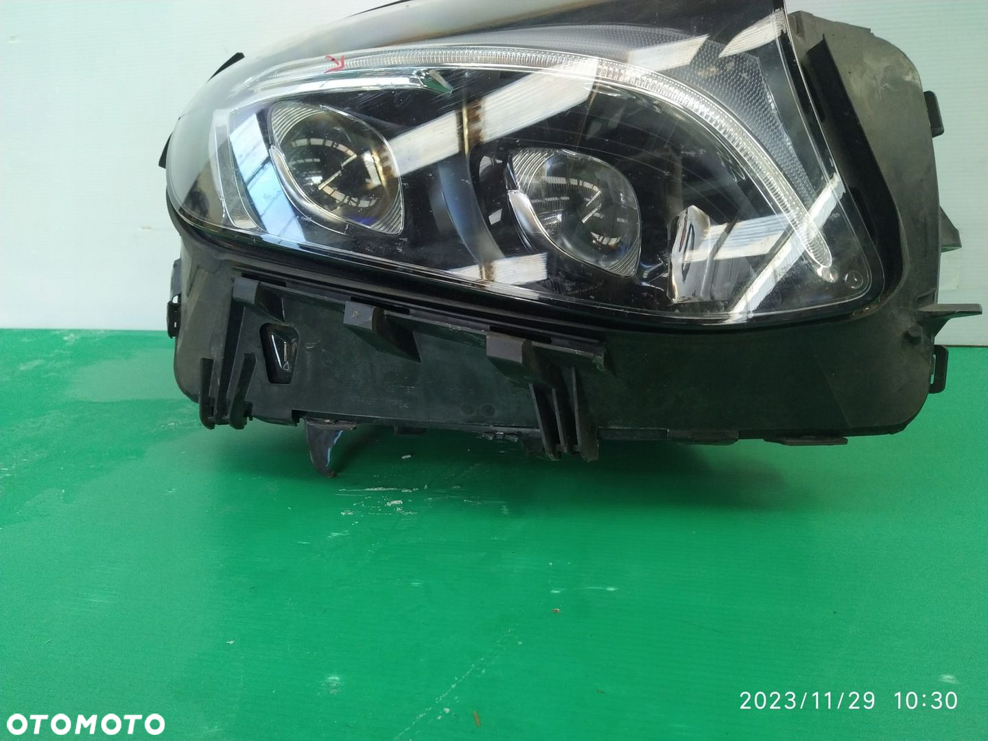 LAMPA PRAWY PRZÓD MERCEDES GLC W253 A2539065801 - 6