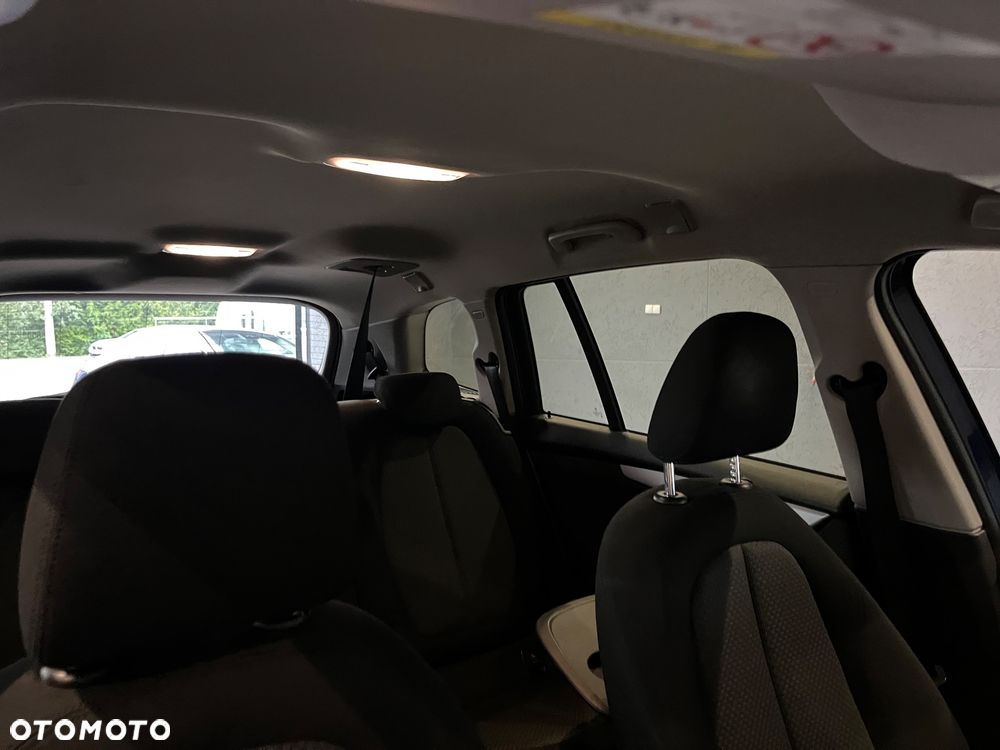 BMW Seria 2 218i GT Luxury Line - 36