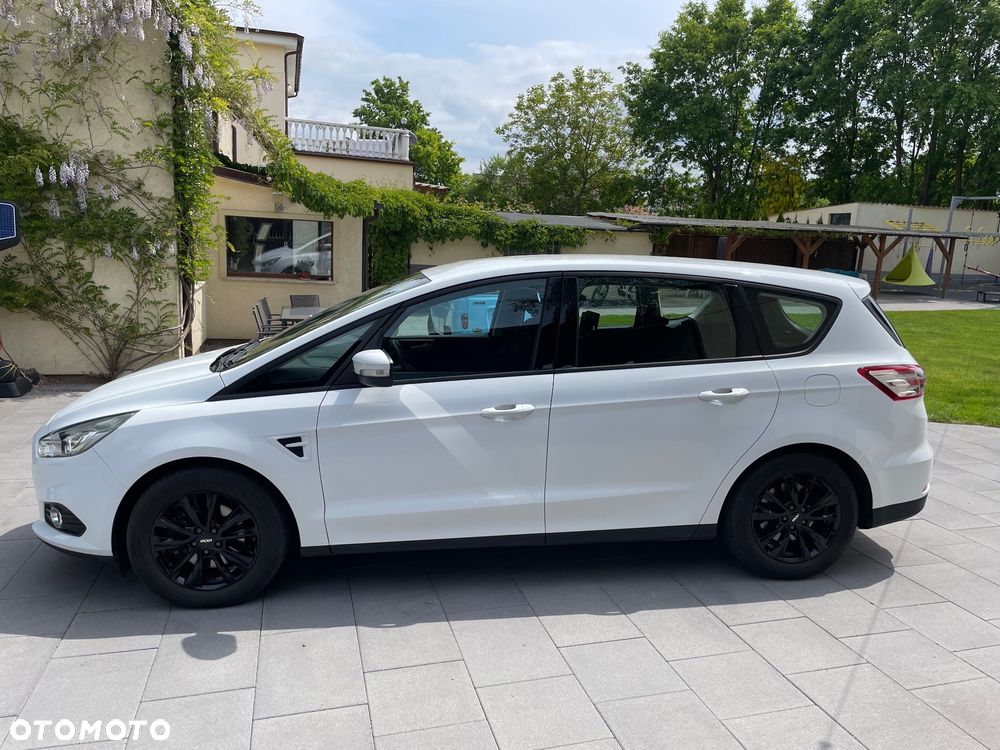 Ford S-Max - 16