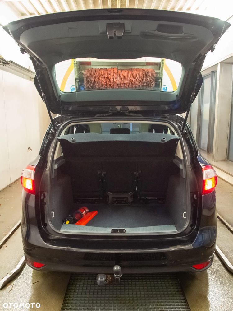 Ford C-MAX - 19