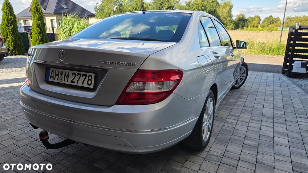 Mercedes-Benz Klasa C - 24