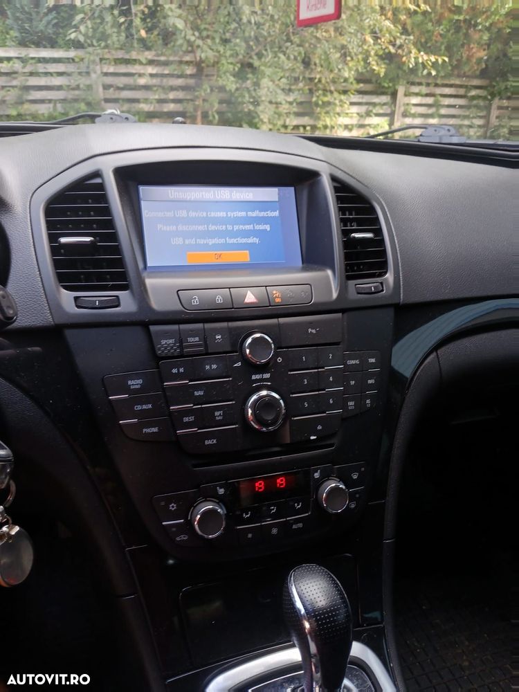Opel Insignia 2.0 CDTI ECOTEC 4X4 Country Aut. - 8