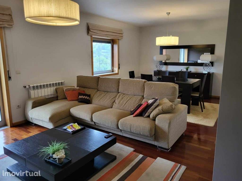 Apartamento T3 no Pontido - Póvoa de Lanhoso - Grande imagem: 2/22