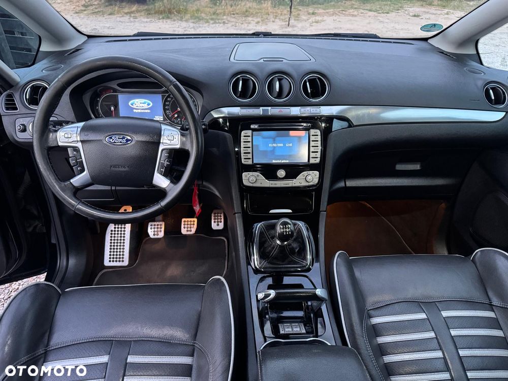 Ford S-Max - 6