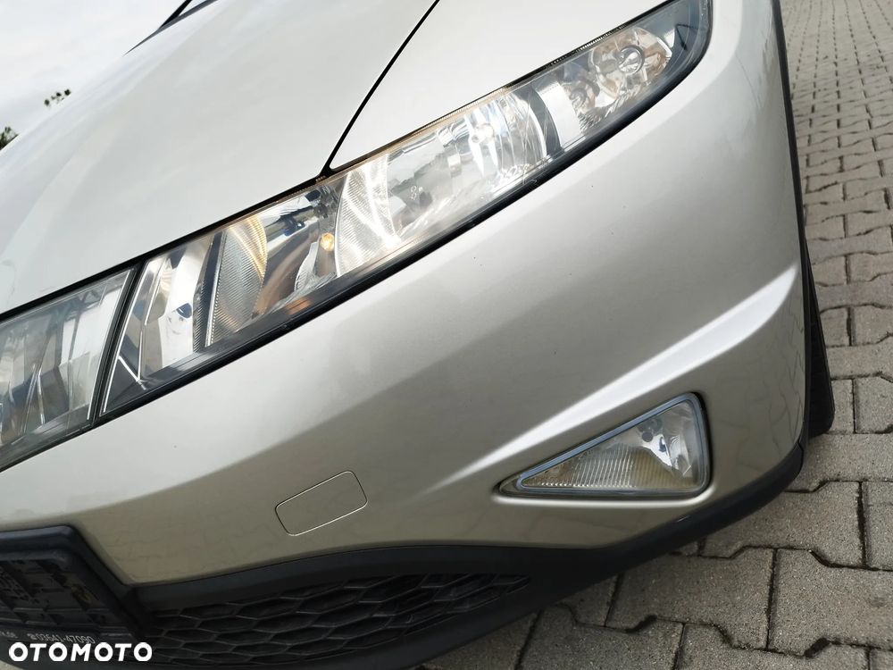 Honda Civic 1.8 Sport - 36