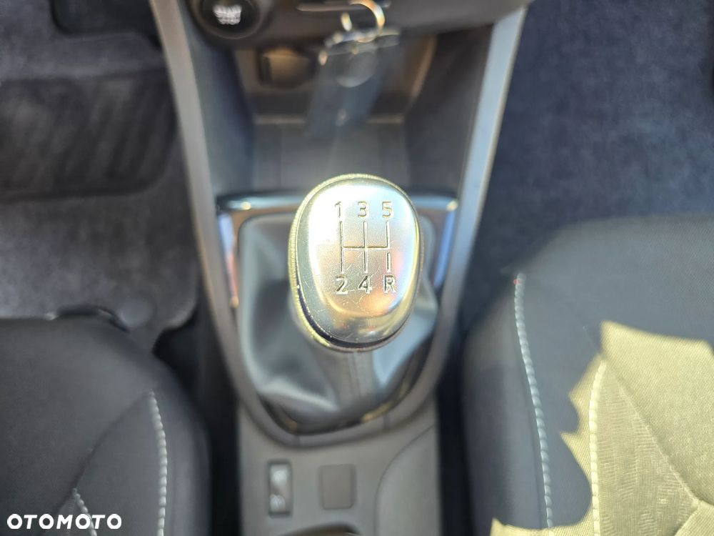 Renault Clio - 31