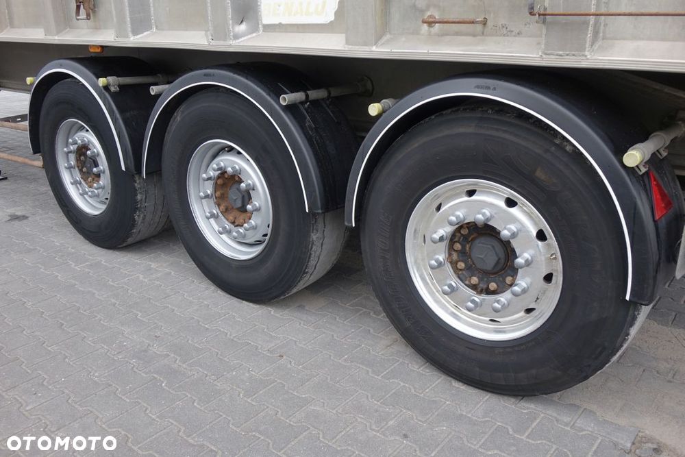 Benalu WYWROTKA 48m3 / ALUMINIOWA /OSIE MERCEDES /OŚ PODNOSZONA / SZYBER ZBOŻOWY - 28