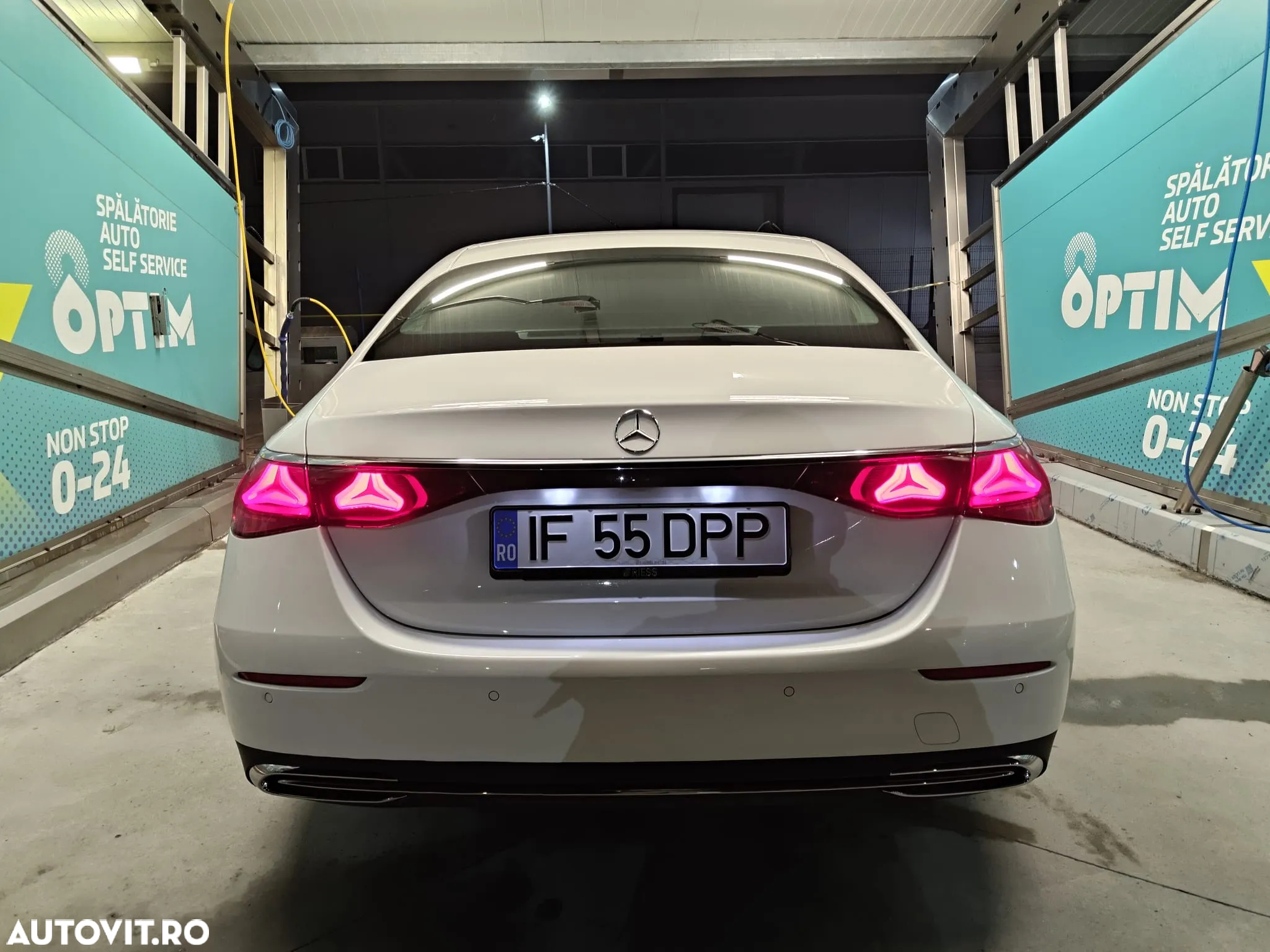 Mercedes-Benz E 200 T 9G-TRONIC Edition AVANTGARDE - 28
