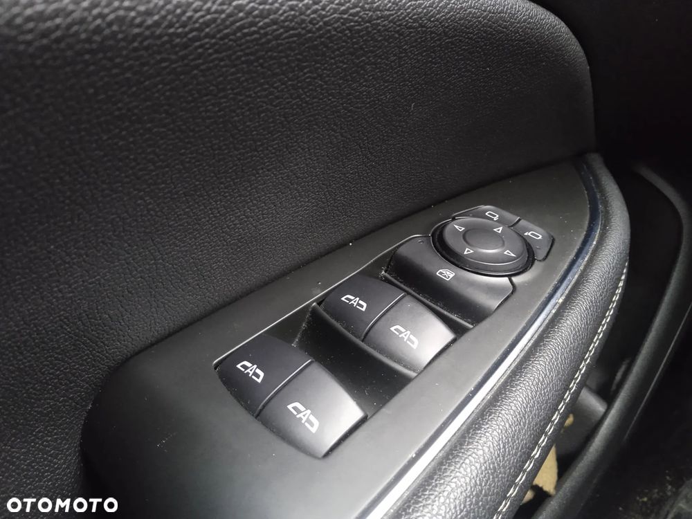 Opel Insignia 1.5 T GPF Enjoy S&S - 19