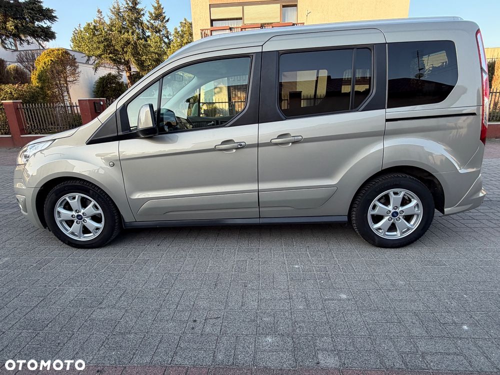 Ford Tourneo Connect 1.5 TDCi Start-Stop Titanium - 2
