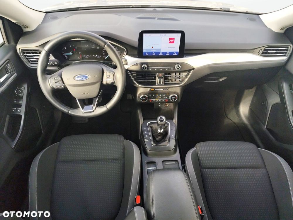 Ford Focus - 16