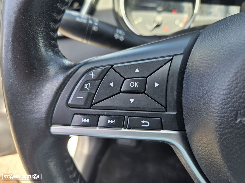 Nissan Qashqai 1.6 dCi N-Connecta 18 RS+PS - 54
