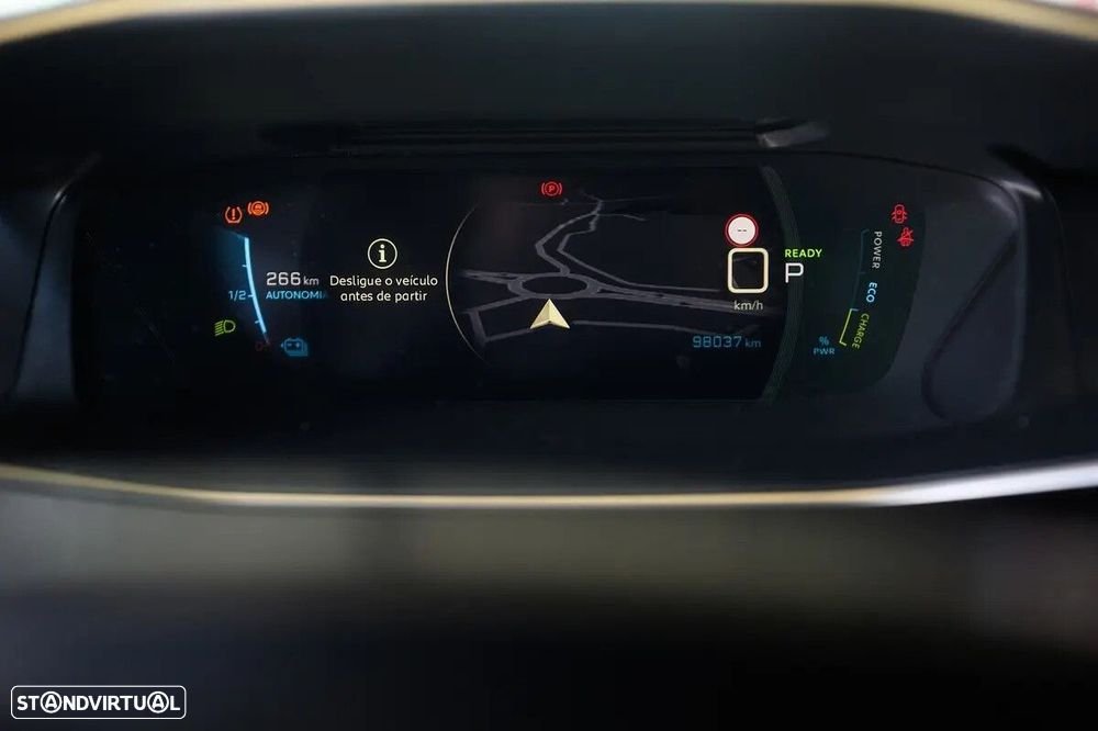 Peugeot e-2008 50 kWh GT Pack - 39