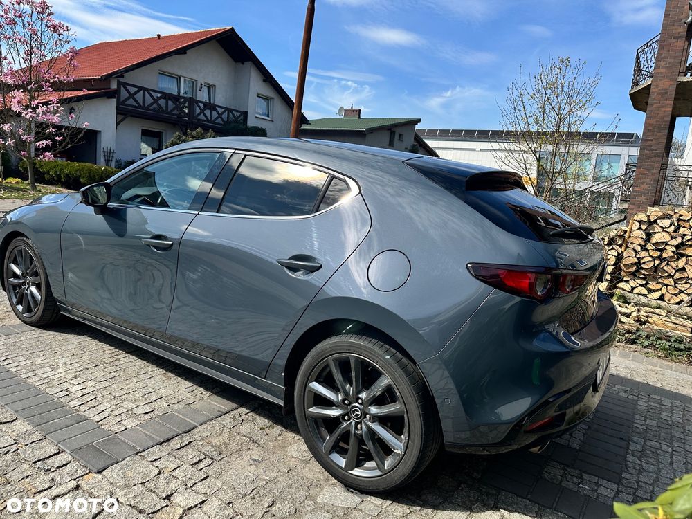 Mazda 3 - 5