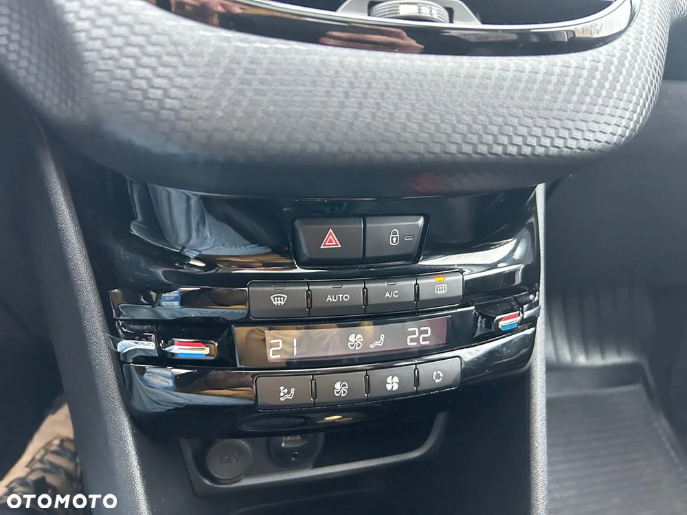 Peugeot 2008 PureTech 110 Stop&Start Crossway - 29