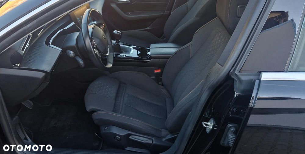 Peugeot 508 BlueHDi 130 Allure - 13