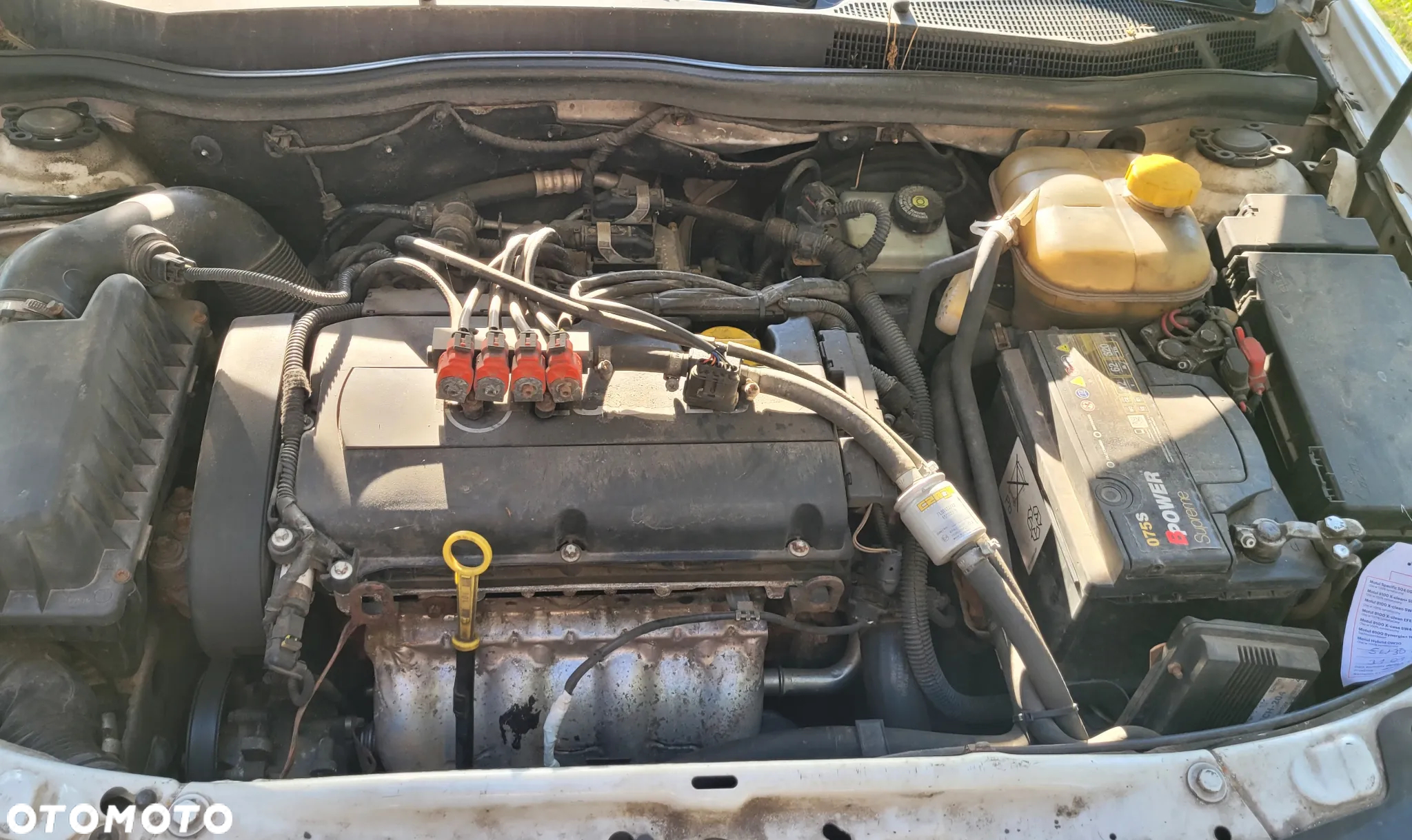 Opel Astra GTC 1.6 - 4