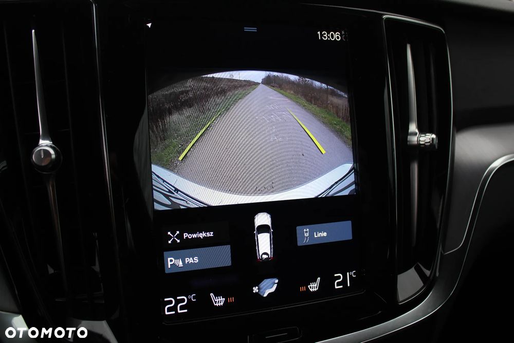 Volvo V60 Cross Country B4 D AWD Geartronic - 34