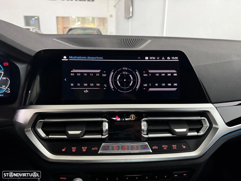 BMW 330 e Pack M Auto - 39