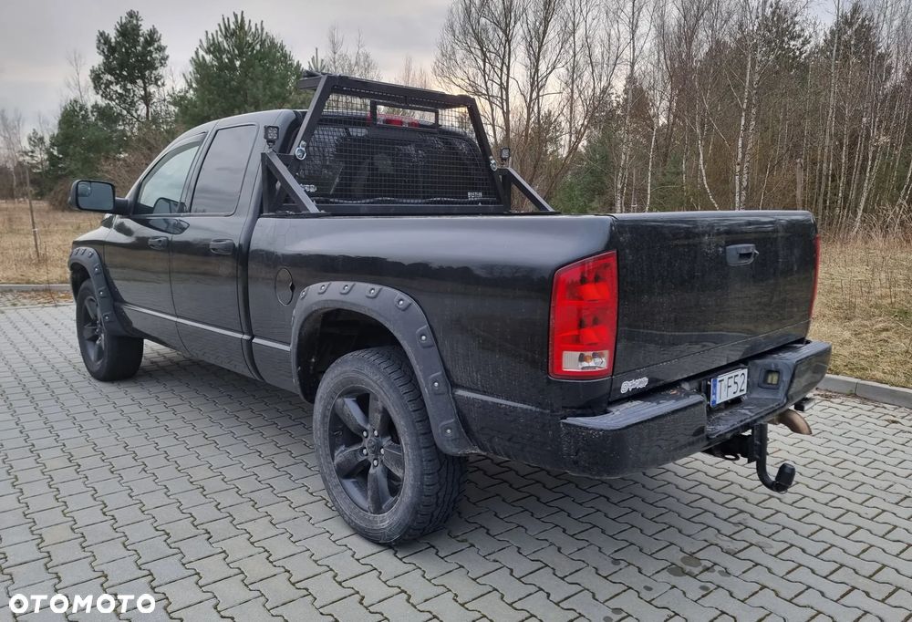 Dodge RAM - 6