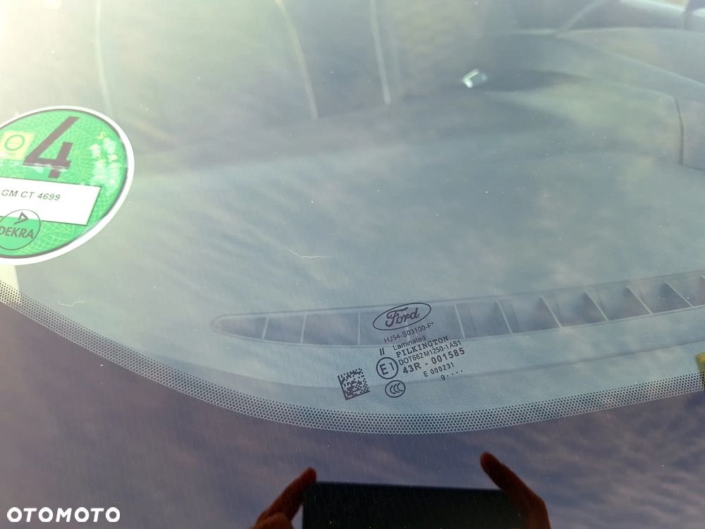 Ford Kuga - 36