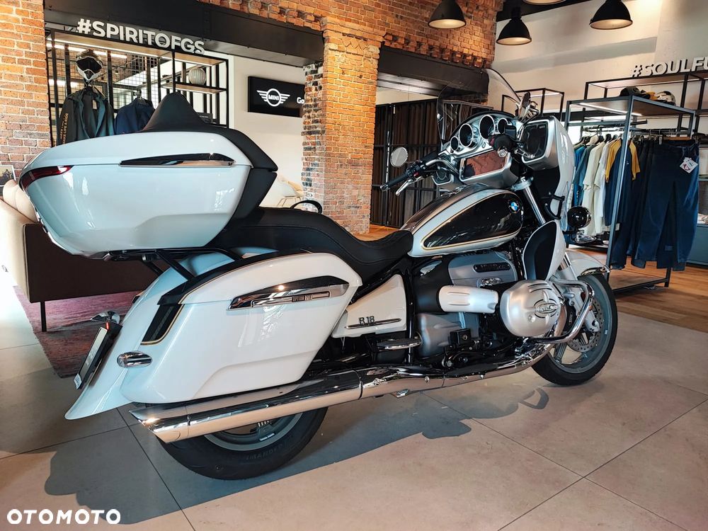 BMW R - 9