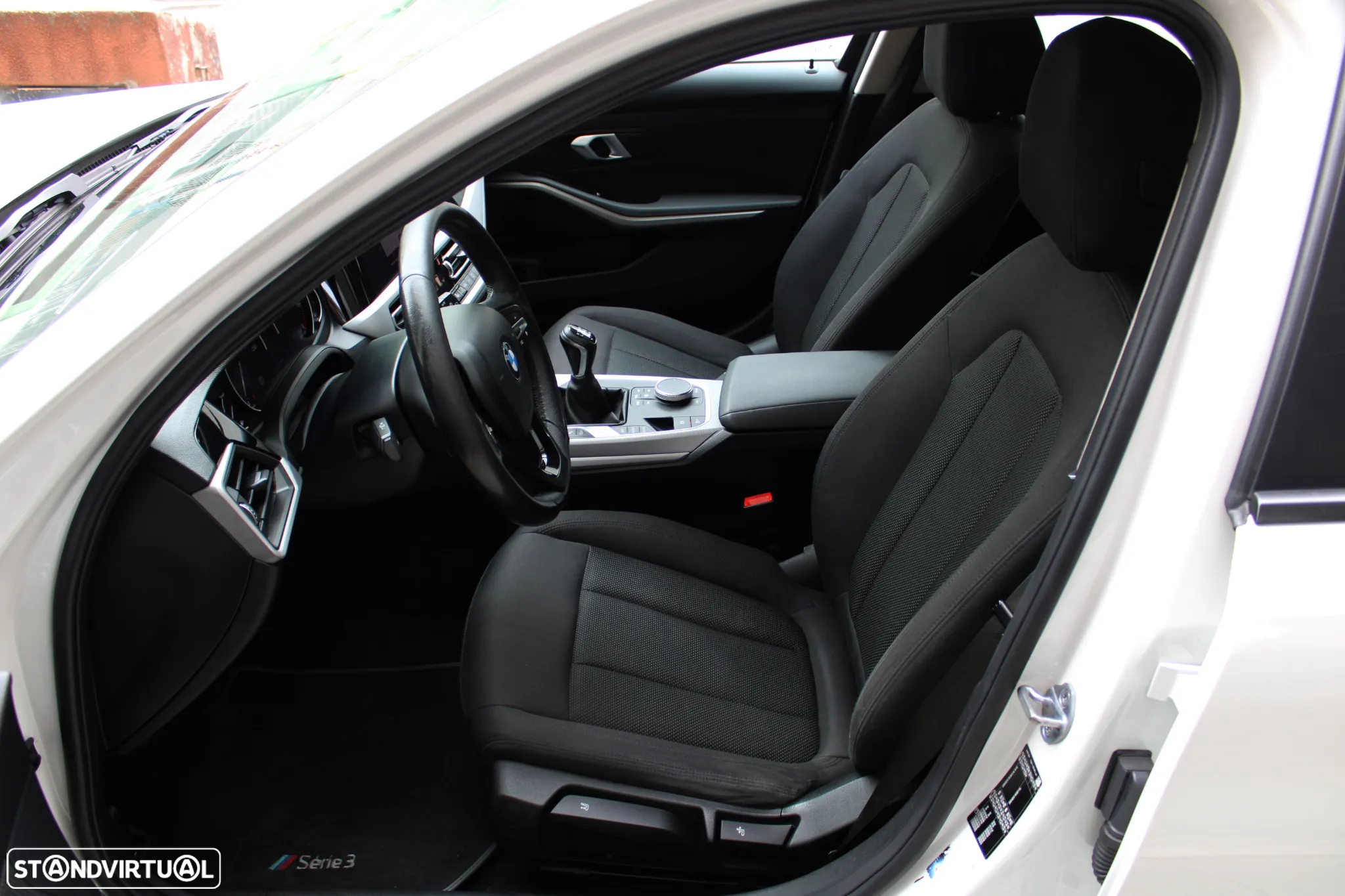BMW 318 d Touring - 21