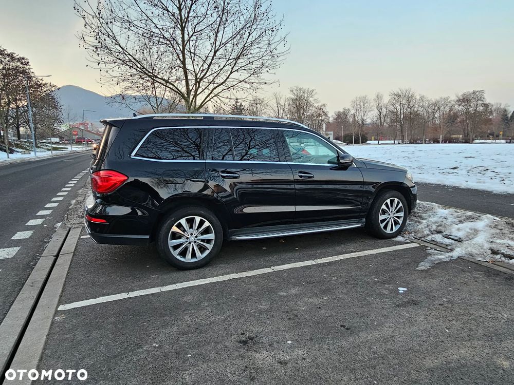 Mercedes-Benz GL - 3