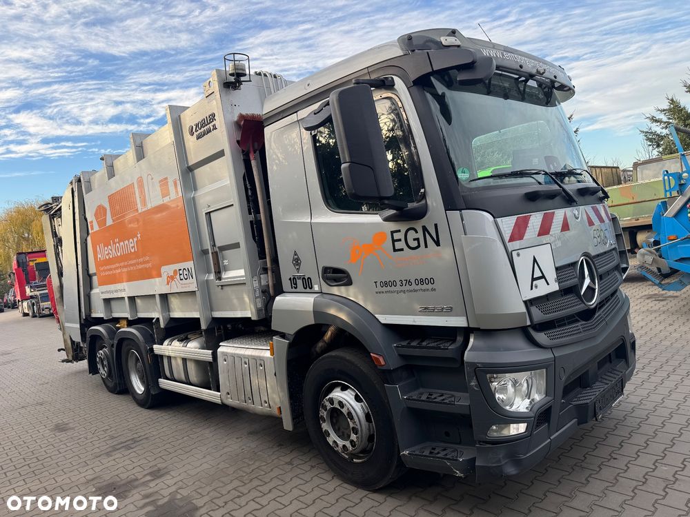 Mercedes-Benz Antos - 4