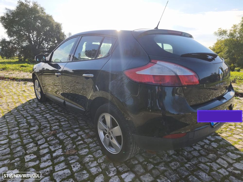 Renault Mégane 1.5 dCi Confort - 5
