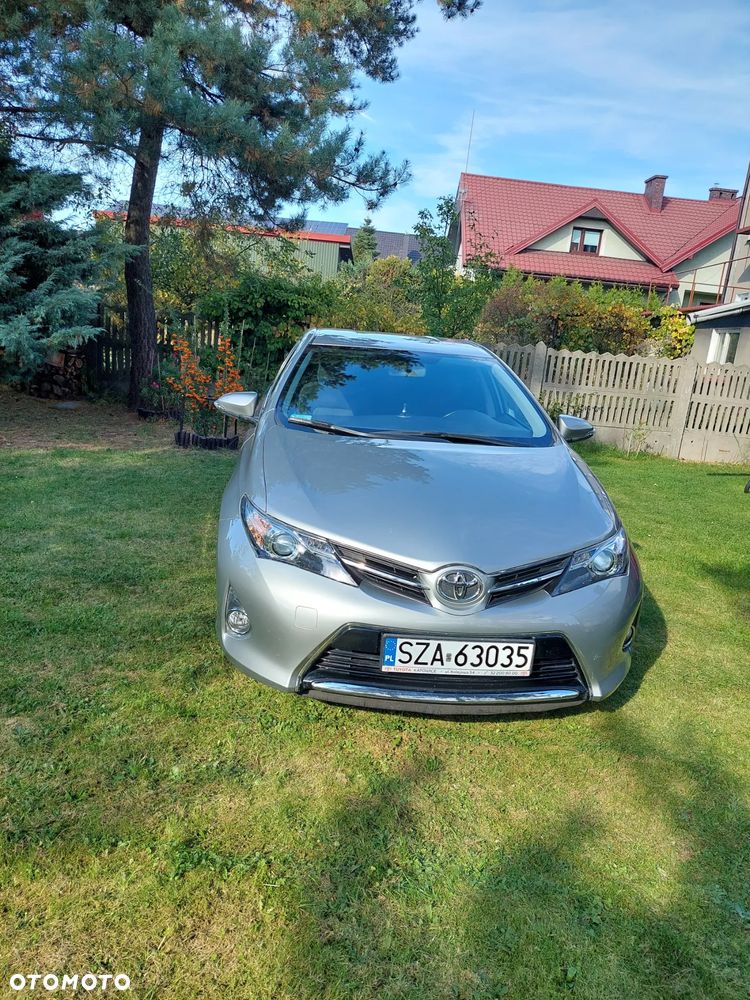 Toyota Auris - 4