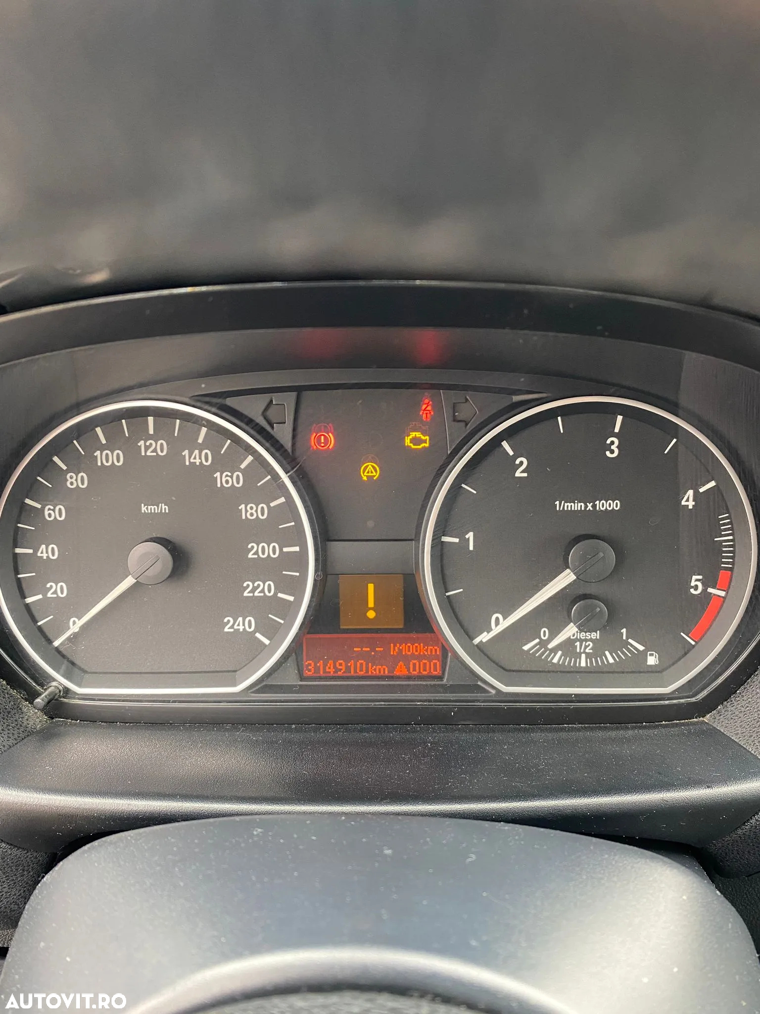BMW Seria 1 118d DPF - 5