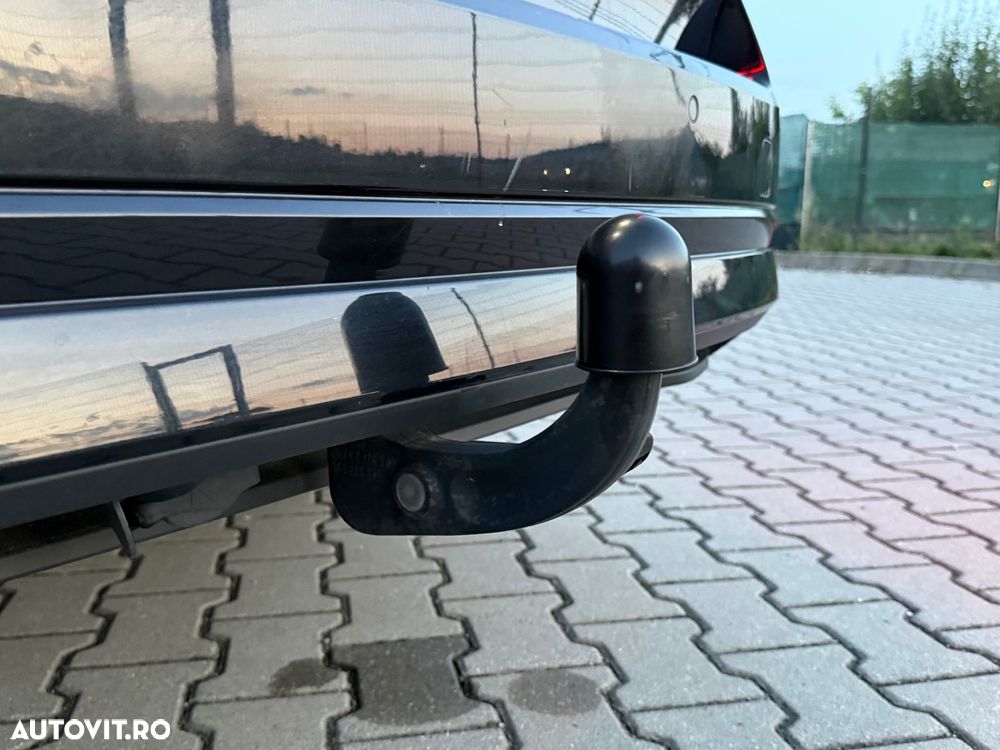 Skoda Octavia 2.0 TDI DSG Premium Edition - 34