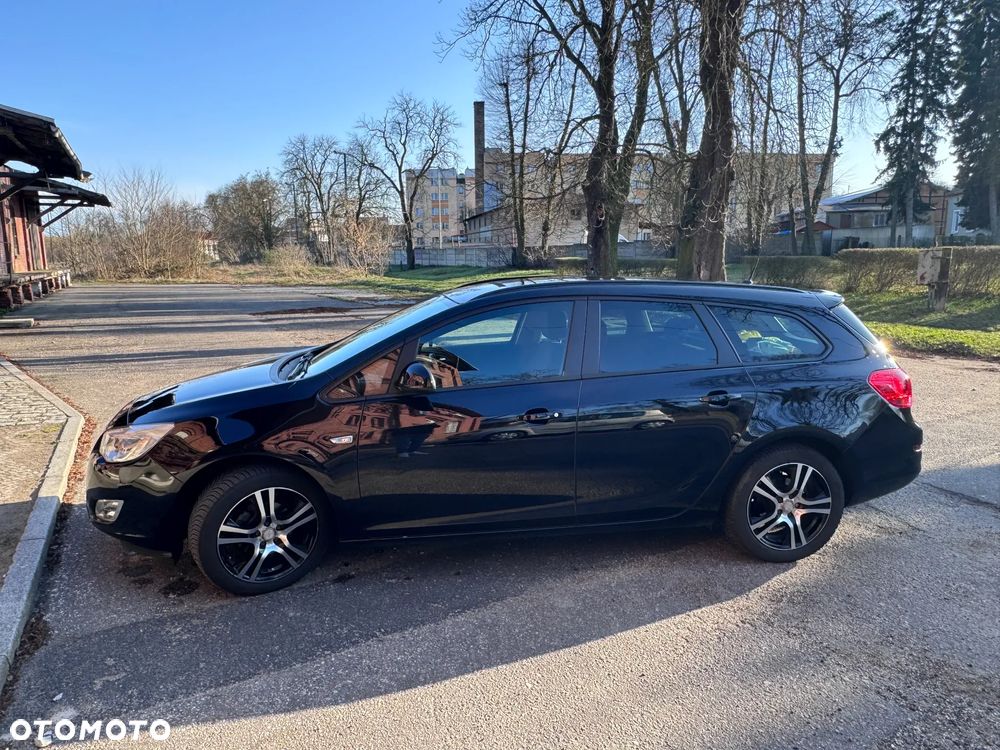 Opel Astra 1.4 T Enjoy - 8