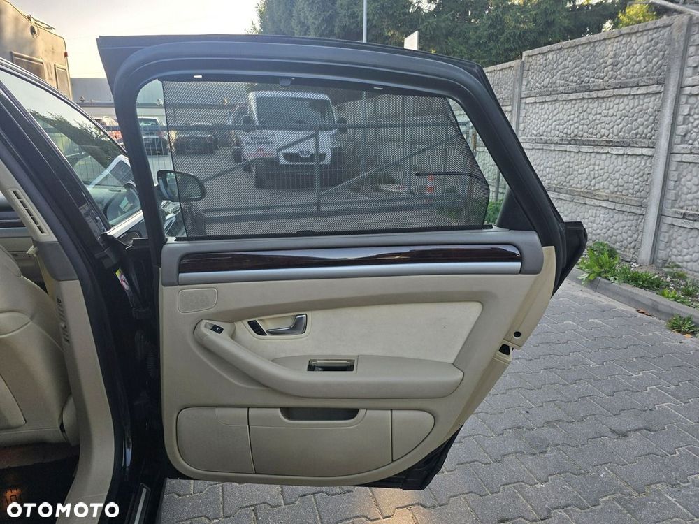 Audi A8 3.2 FSI Quattro Tiptr - 25
