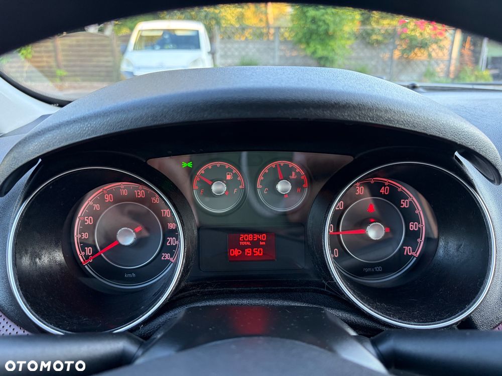 Fiat Punto Evo 1.2 8V Dynamic - 32