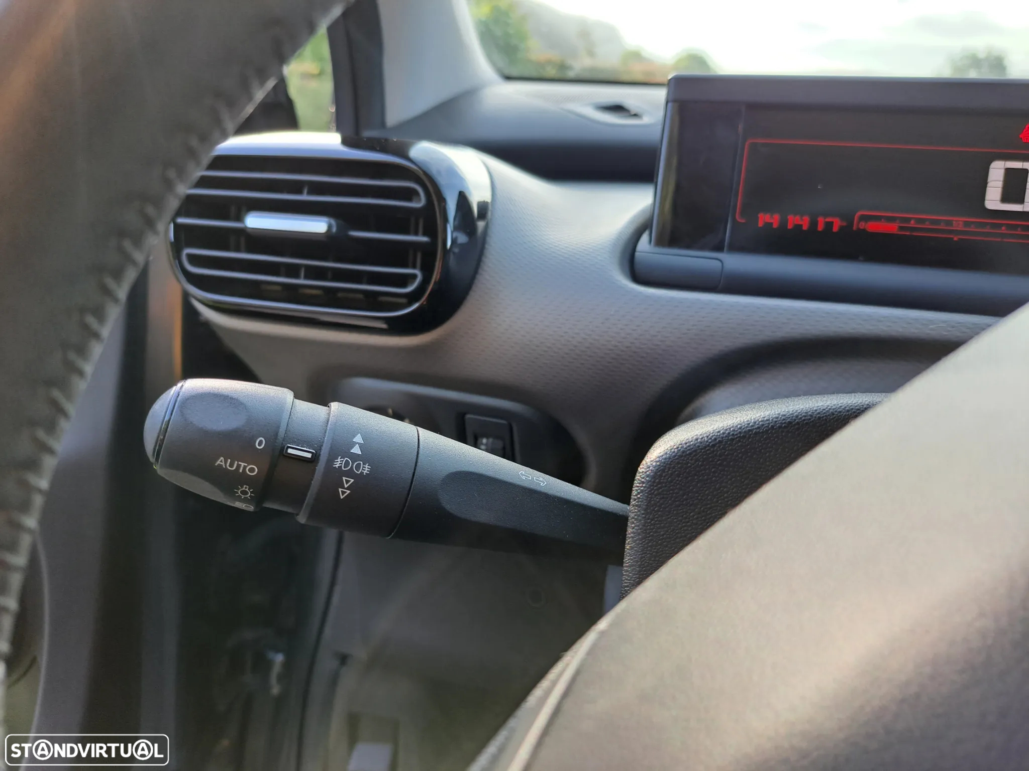 Citroën C4 Cactus 1.6 BlueHDi Feel Business - 14
