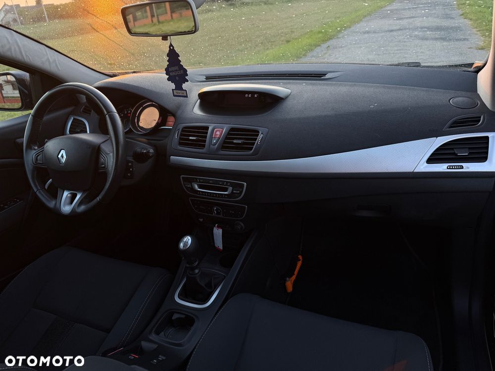 Renault Megane 2.0 16V TCE Dynamique - 9