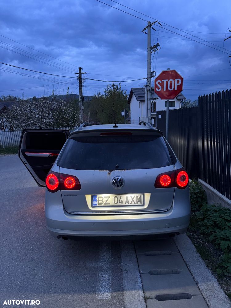 Volkswagen Passat 2.0 TDI Sportline DPF DSG - 4
