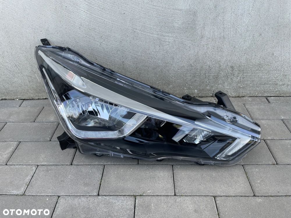 LAMPA PRZEDNIA PRAWA NISSAN MICRA K14  2016-- NOWA - 1