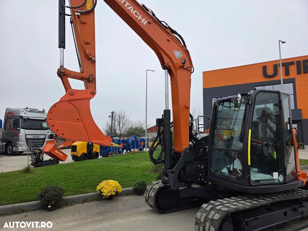 Hitachi ZX85, 2021, 4.088h, CUPLA RAPIDA+3 CUPE NOI, Senile CAUCIUC 90% ok, Inst hidr de picon pe bratele de excavare, A doua inst hidr pe bratele de excavare, Ad sapare 5m, ridica 4,5t, camera spate, 8.650kg, leasing 4 ani-6.500lei/luna, PROMOTIE 56.900 EUR - 6