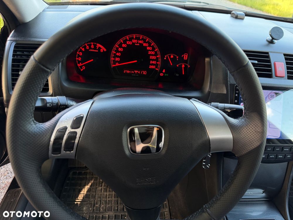 Honda Accord 2.0 Comfort - 11