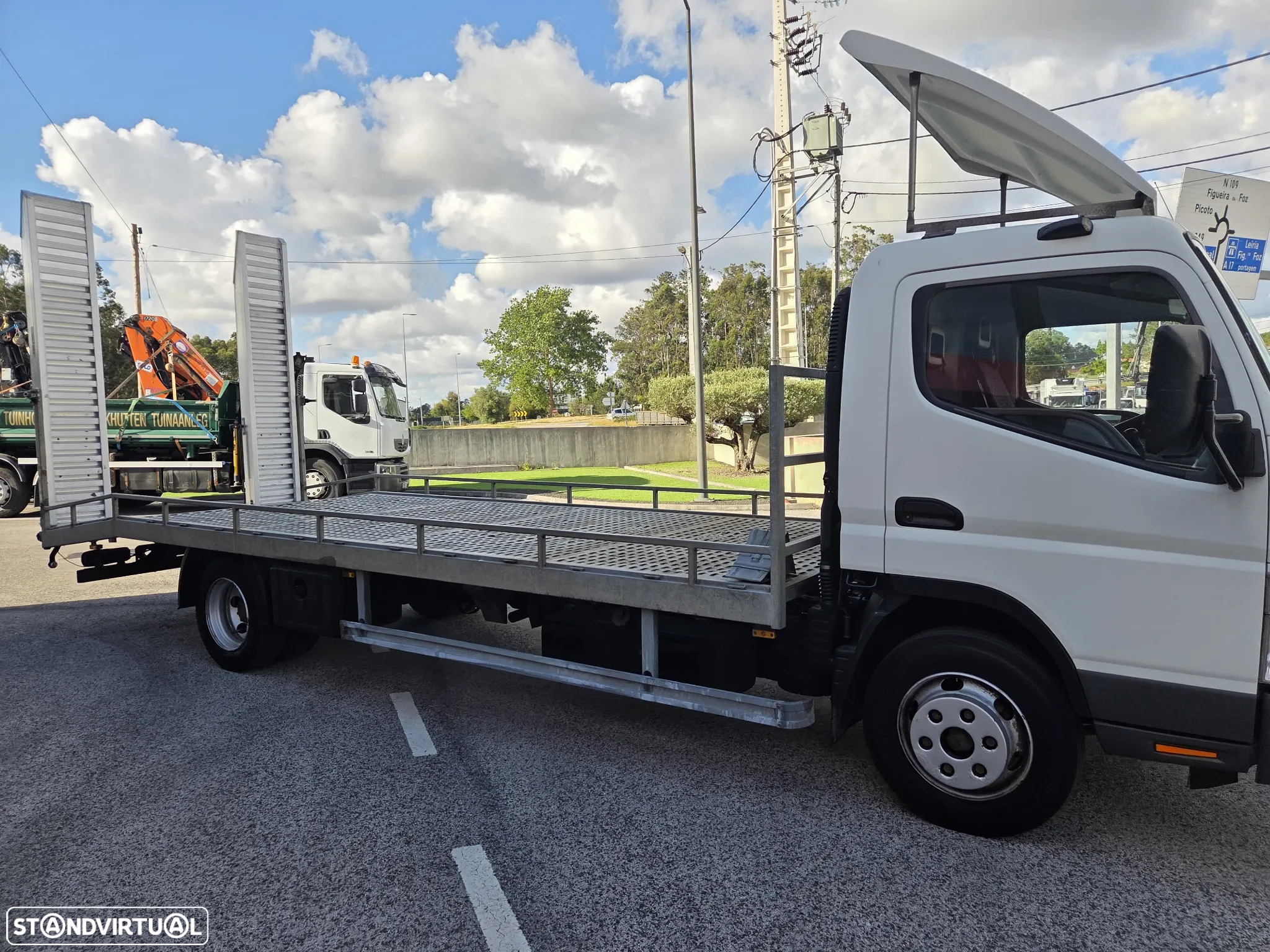 Mitsubishi Canter 7C15 7500kgs estrado porta carros e maquinas - 4