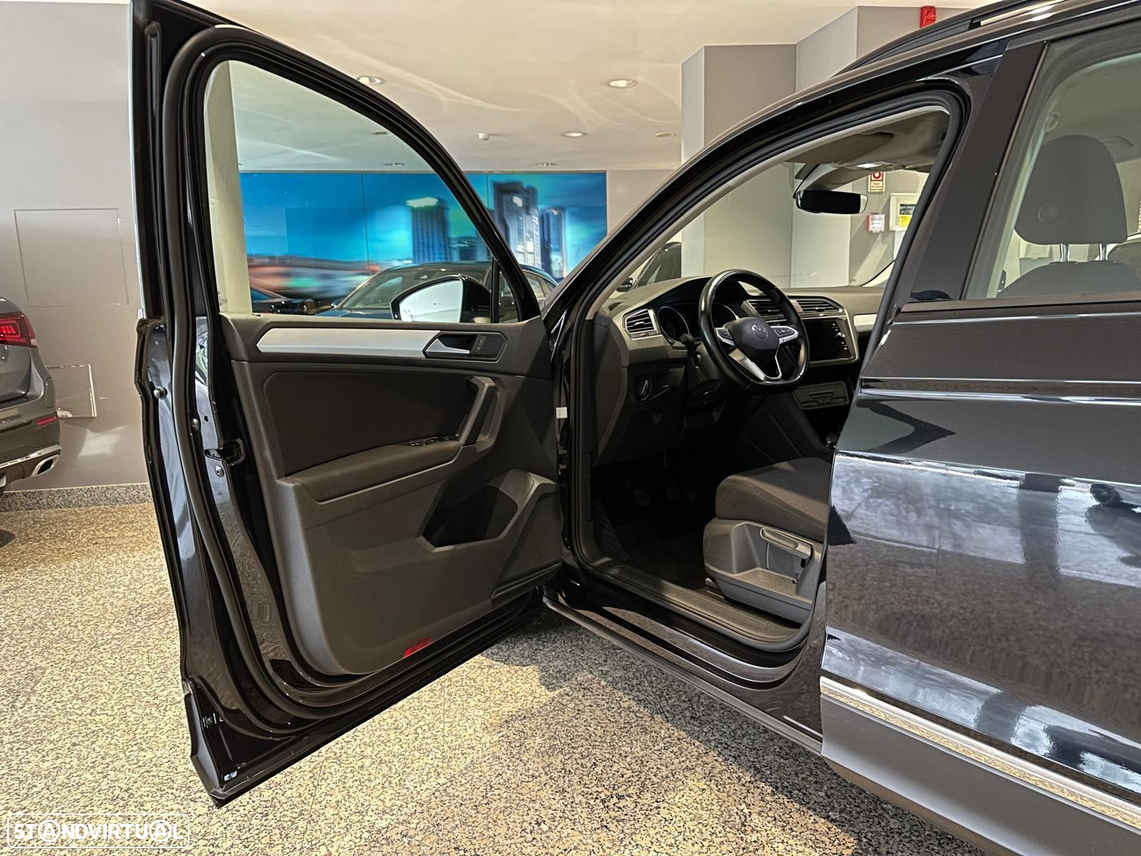 VW Tiguan - 7