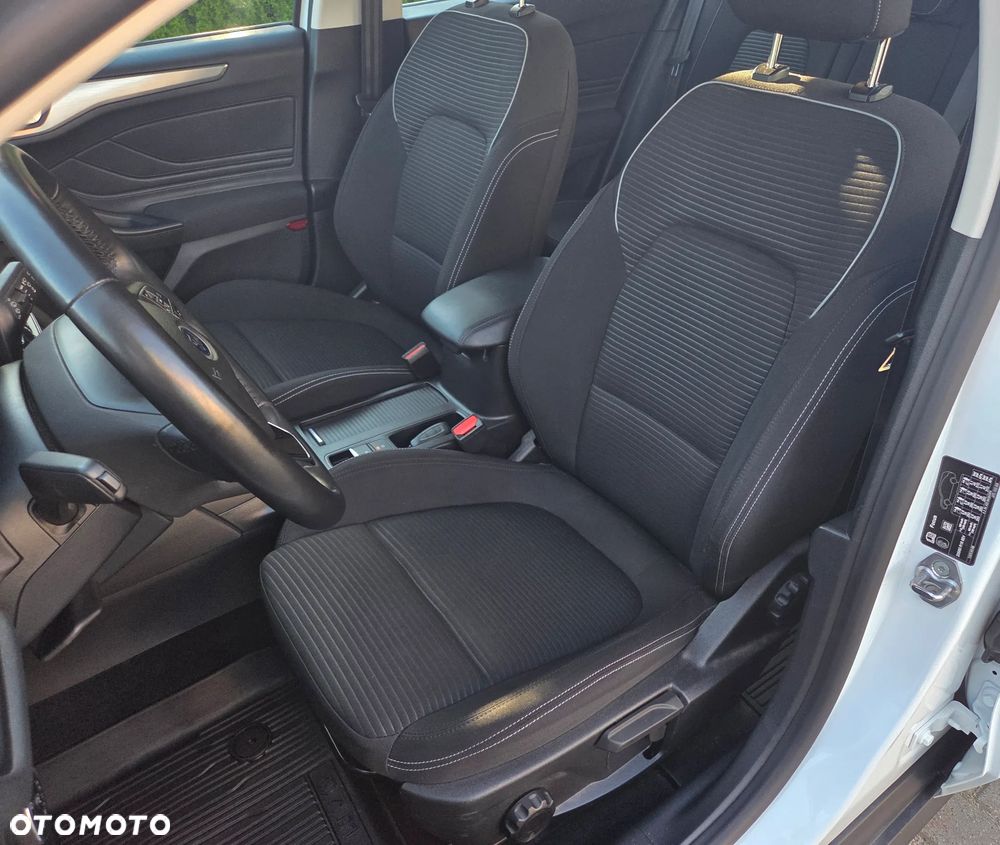 Ford Focus 1.0 EcoBoost Titanium Business - 15