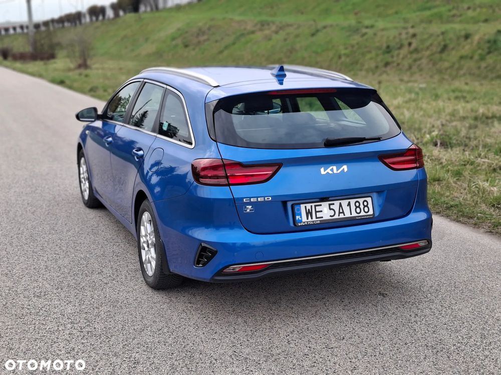 Kia Ceed 1.5 T-GDI M - 10