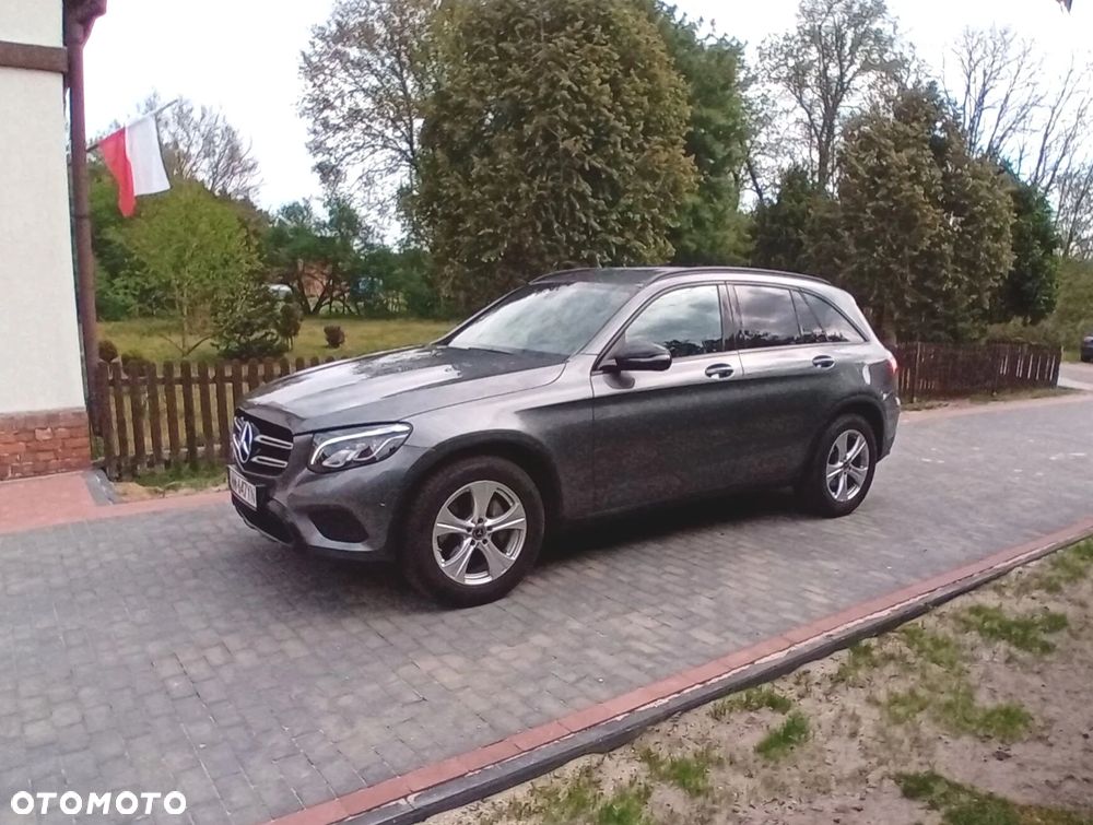 Mercedes-Benz GLC - 4