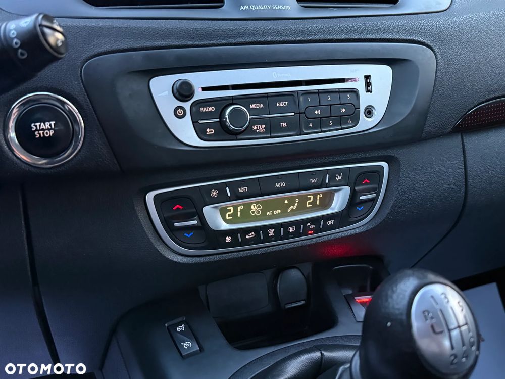 Renault Scenic ENERGY TCe 115 S&S Dynamique - 32