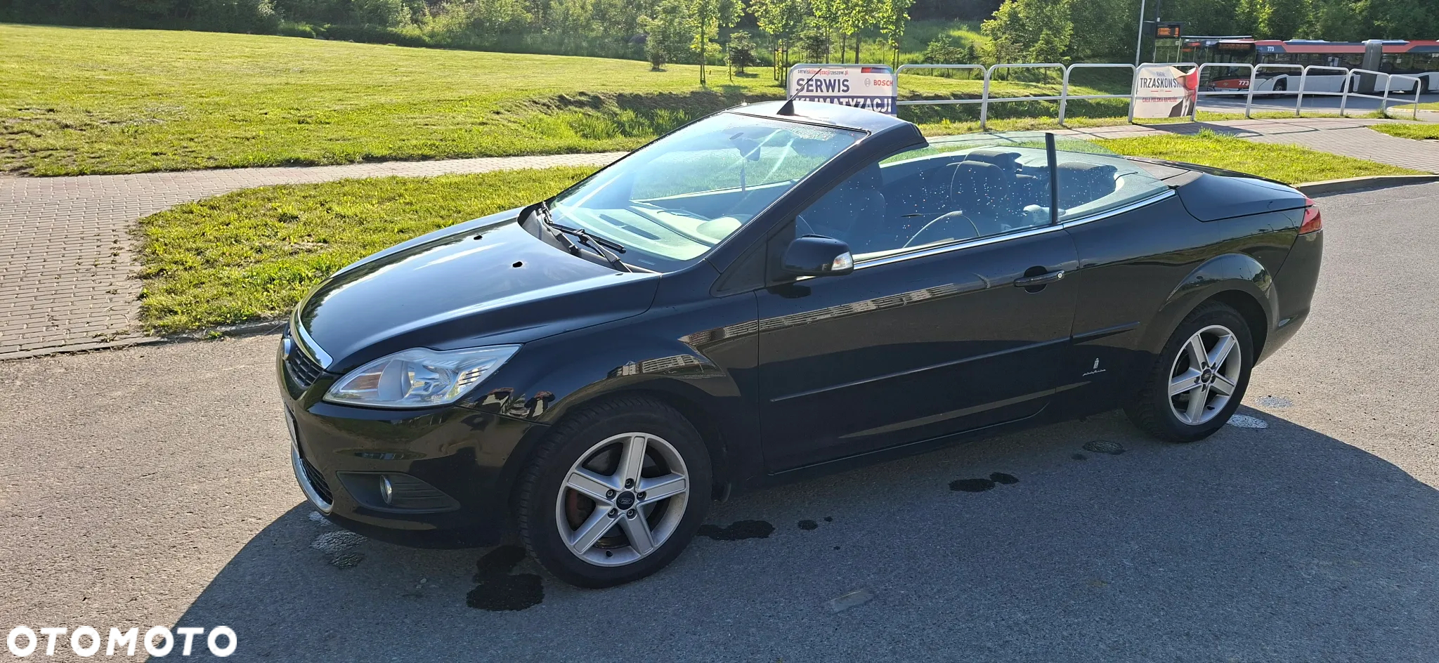 Ford Focus Coupe-Cabriolet 2.0 TDCi DPF Black Magic - 2